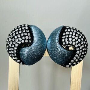 Jewellians jumbo vintage/clip on 1980’s runway ready earrings